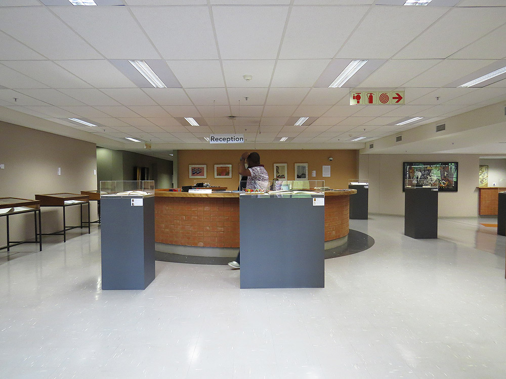 Click the image for a view of: Entrance center view